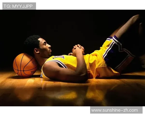 足球场上的璀璨星光:许多足球明星的精彩瞬间与背后故事 足球场上的璀璨星光:许多足球明星的精彩瞬间与背后故事