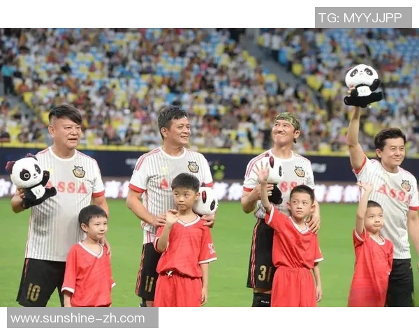 小黑人足球明星名字汇总及其成就分析与影响力探讨 小黑人足球明星名字汇总及其成就分析与影响力探讨